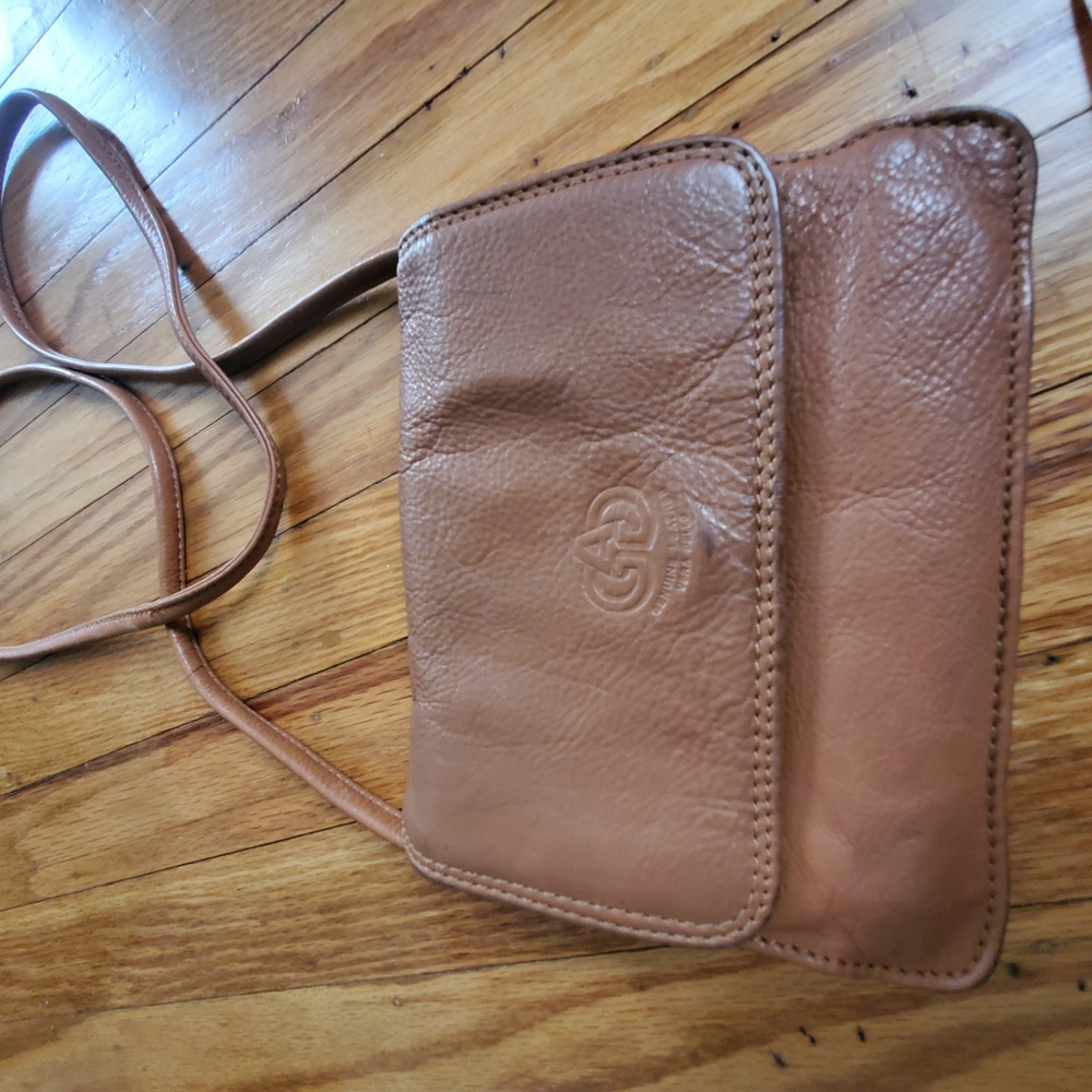 GaG Italian Genuine Leather Elegant Tan Leather Crossbody Bag